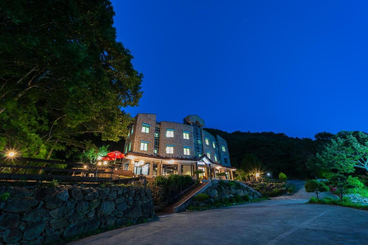 Hooni Guest House & Motel Gurye Eksteriør bilde